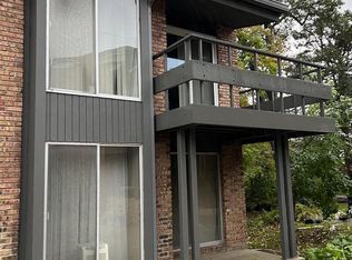 6249 Charing Cross Ln #E, Middleton, WI 53562