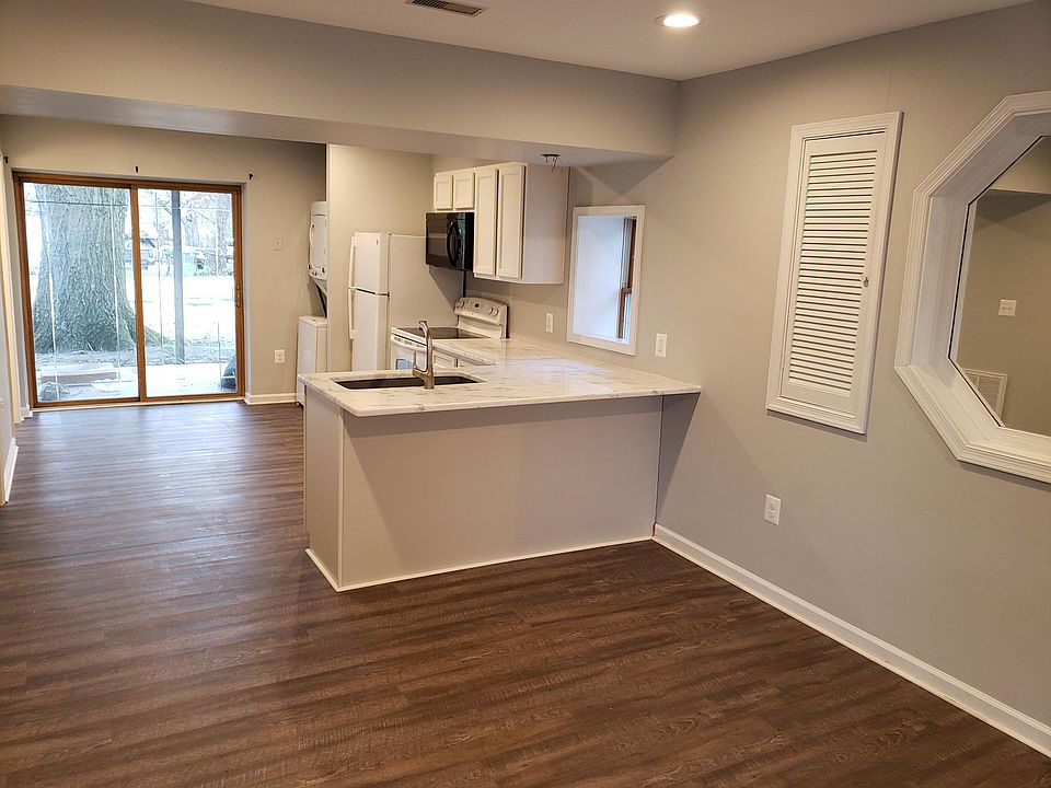 1st image of 7828 Bodkin View Dr #A
