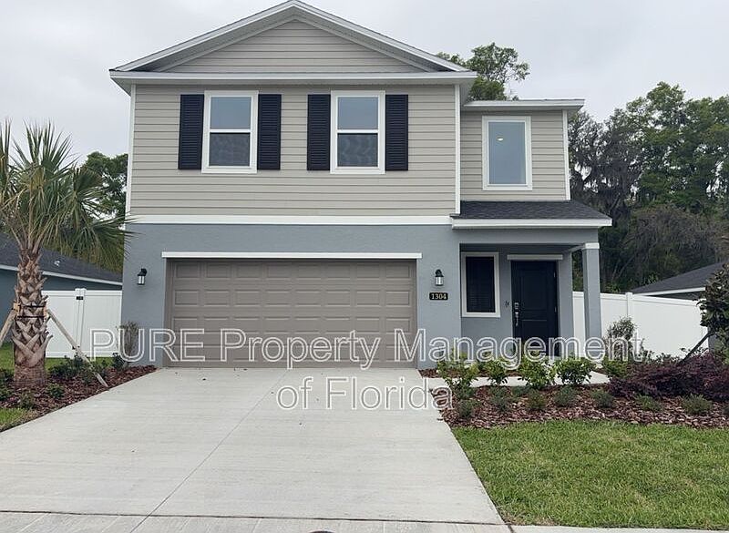 1st image of 1304 NW 48th Ter