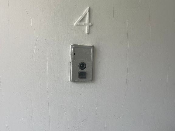 2nd image of 1834 Thayer Ave APT 4