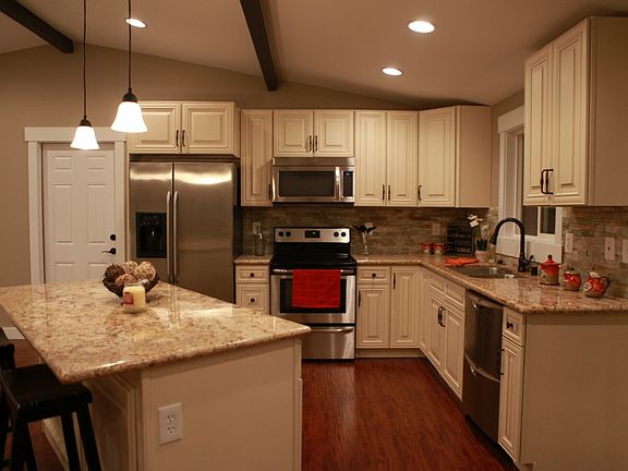3rd image of 15806 33rd Ave NE