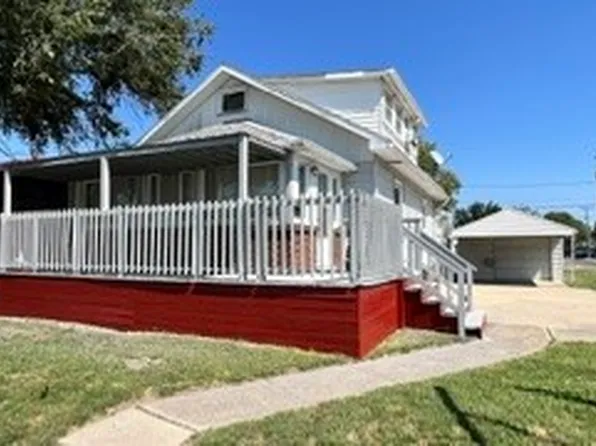 427 S State St, Westville, IL 61883