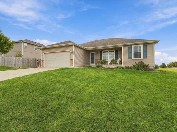 7305 E 143rd St, Grandview, MO 64030
