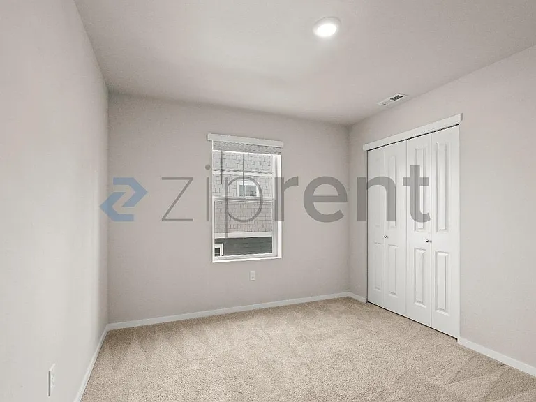 111 17th Dr — Photo 14