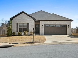 36 Hanna Loop, Maumelle, AR 72113