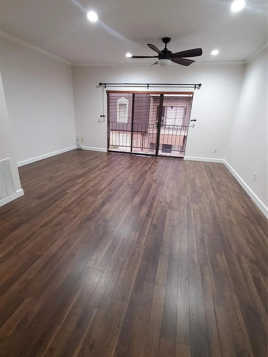 1 bed, 1.0 bath, 860 sqft, $1,240 — Photo 4