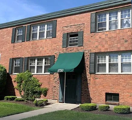 Fowler Apartments — Photo 3