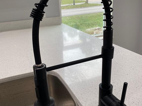 High end finishes throughout