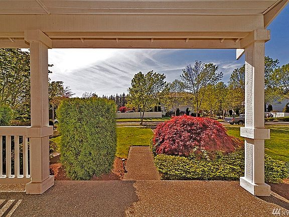 2nd image of 7244 Autumn Ave SE