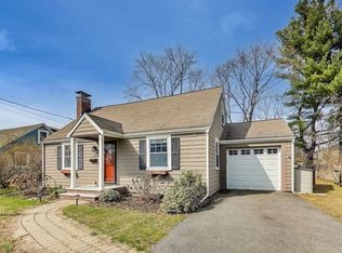 22 Irving St, Reading, MA 01867