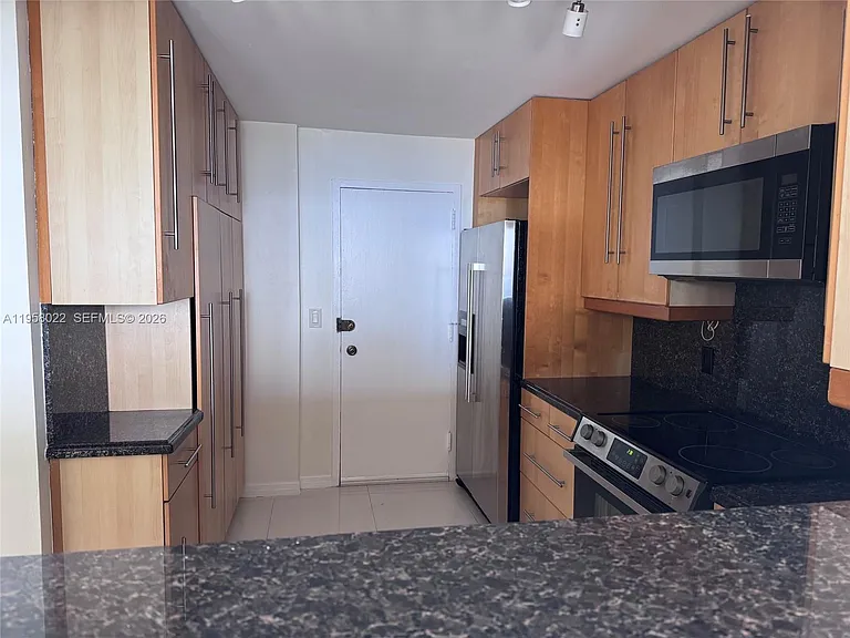 2821 N Miami Beach Blvd #3L — Photo 8