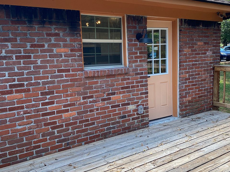 Door from kitchen to back deck.