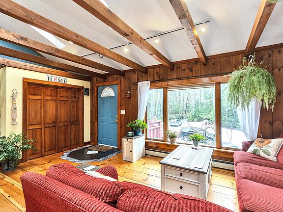 3rd image of 253 Wellington Road