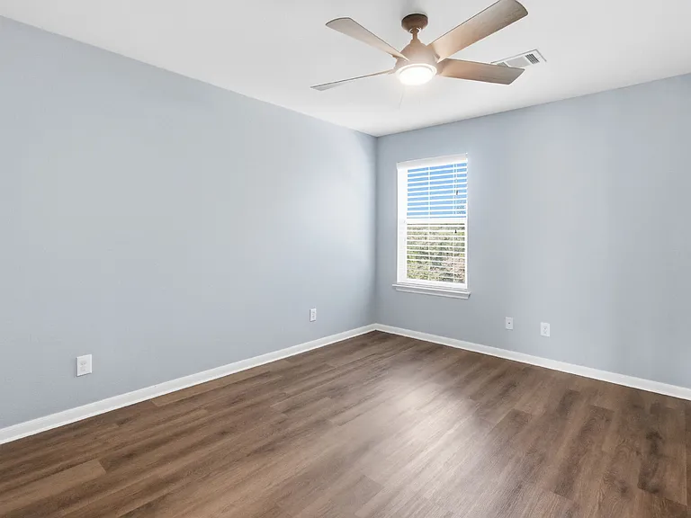 8603 Solano Dr — Photo 34
