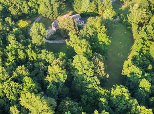 911 Stephen Dr, Clarksville, TN 37043