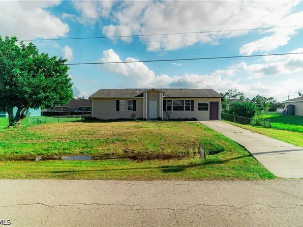 3409 23rd St W, Lehigh Acres, FL 33971