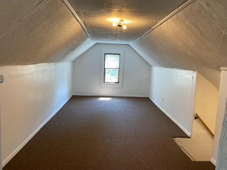 294 Zeller Ave — Photo 12