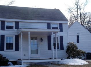 25 Stagecoach Rd, Leominster, MA 01453