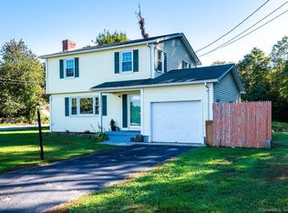 510 Laurel Hill Rd, Norwich, CT 06360