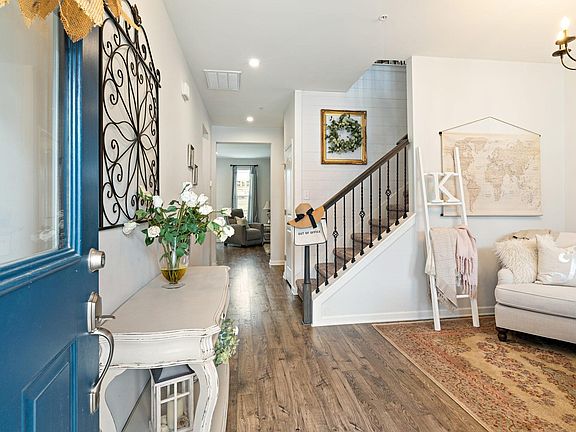 5th image of 3228 Brookberry Ln