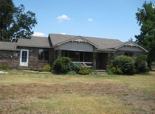 292 Elm Springs Rd, Springdale, AR 72762
