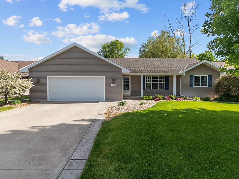 1991 Jacobsen Rd, Neenah, WI 54956 Zillow