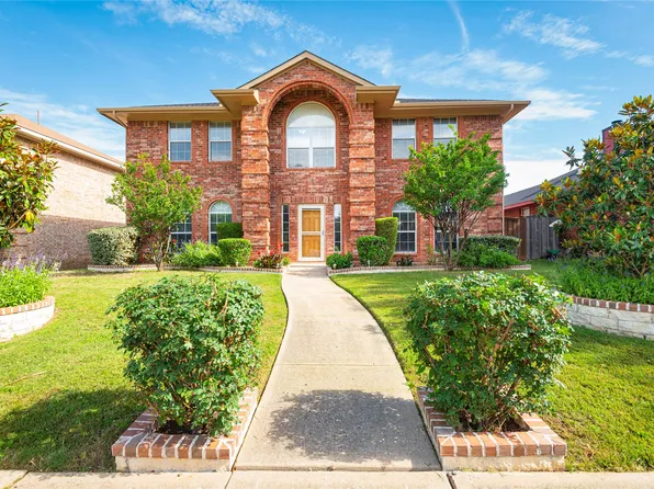2305 Buckeye Dr, Mesquite, TX 75181