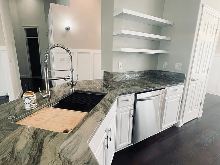 1263 Snowcap Trl — Photo 4