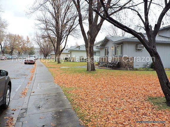 5th image of 652 Pine Meadows Dr APT 1