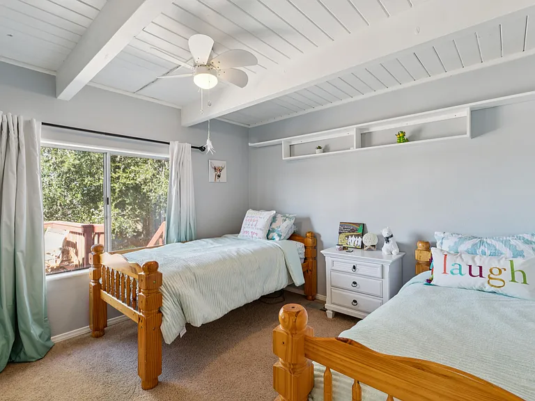 1171 N Grass Valley Rd — Photo 7