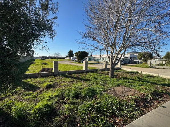 12370 Christensen Rd, Salinas, CA 93907