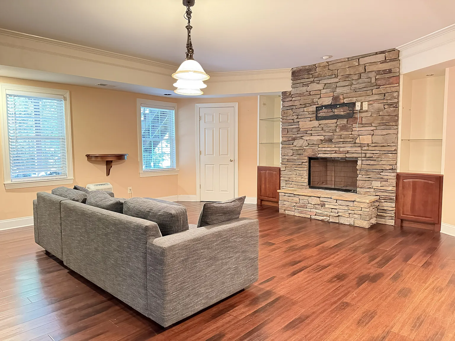 Village Terrace Dr, Dunwoody — Photo 2