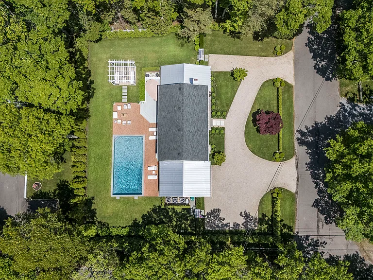 48 Beechwood Dr — Photo 29