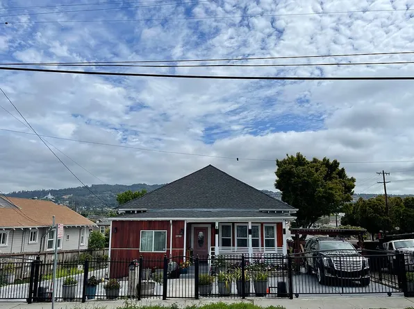 3730 Lyon Ave, Oakland, CA 94601