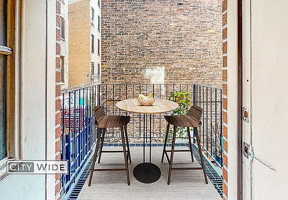 2nd image of 41 Bedford St APT 1B