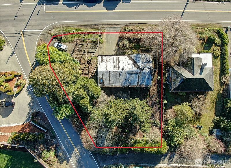 3rd image of 6330 NE 181st Street