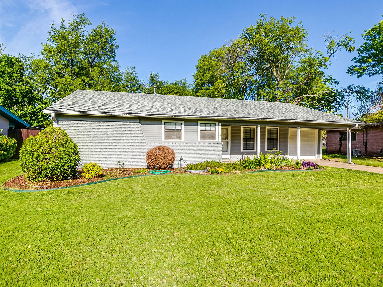 3 bed, 1904 sqft, $2,250 — Photo 4