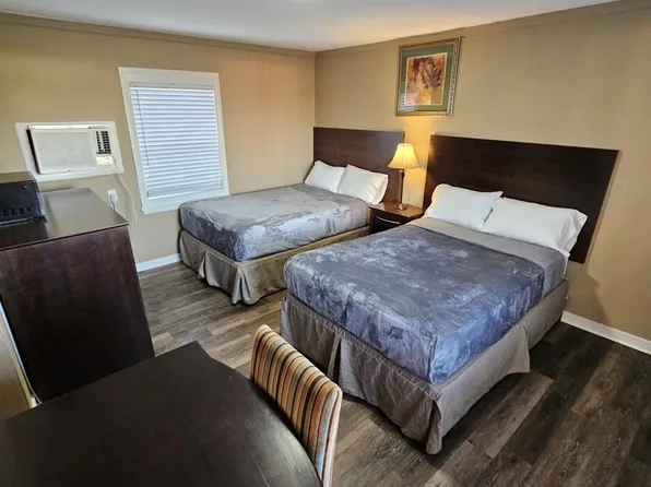 Albert Lea Extended Stay - Triton - 14