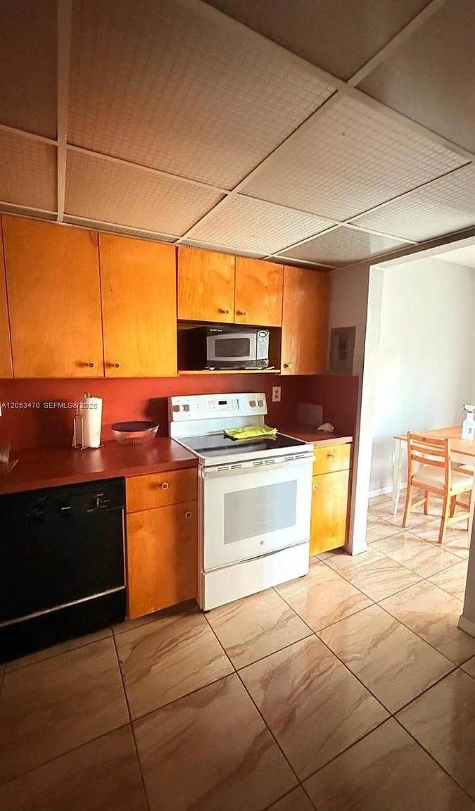 Brittany House — Photo 3