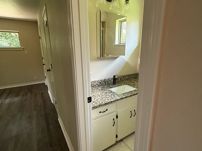 Arnold Dr — Photo 4
