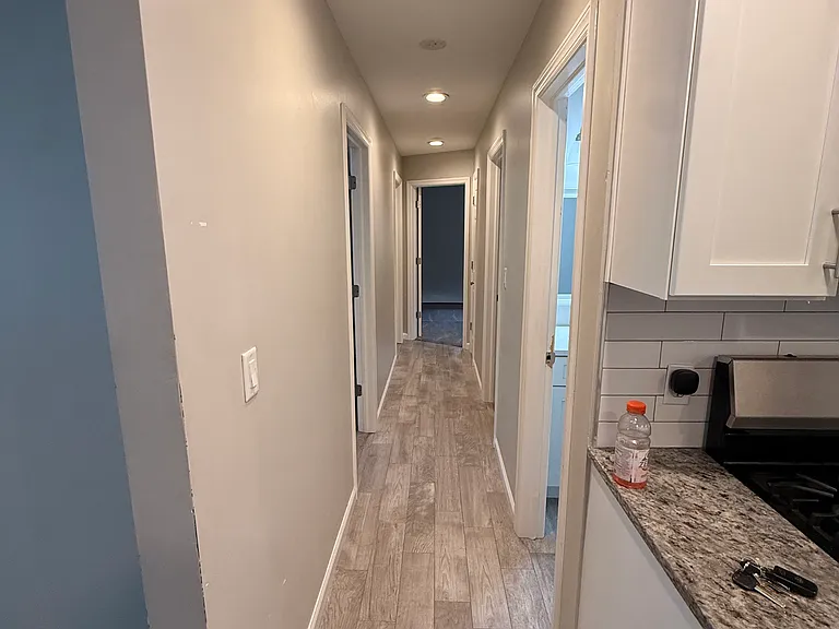 31 Barbara St #2 — Photo 9