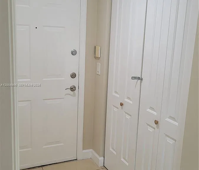 4197 N Haverhill Rd #213 — Photo 19