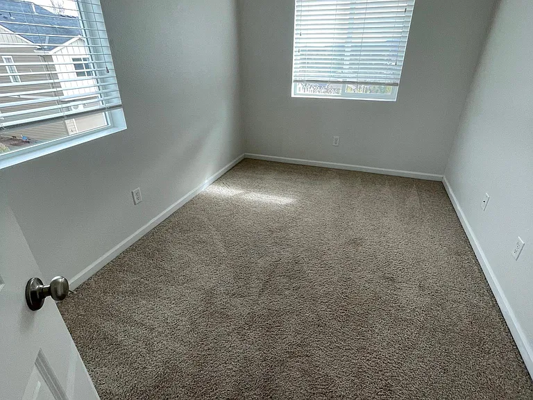 12822 SE 155th Ave — Photo 45