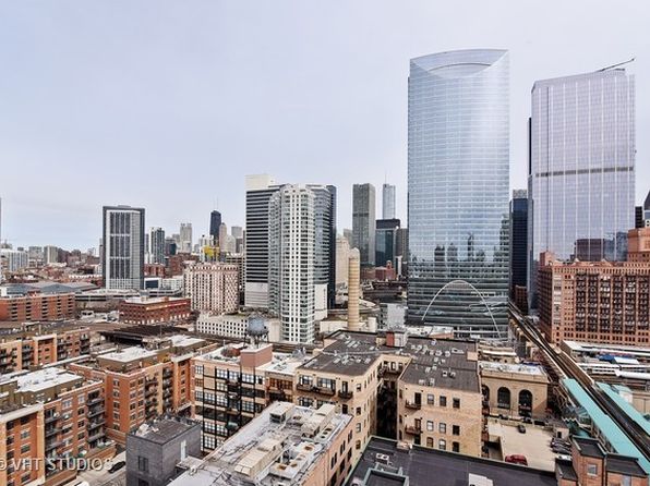 200 N Jefferson St APT 1907