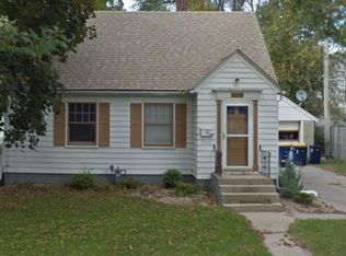 614 Division St W, Faribault, MN 55021