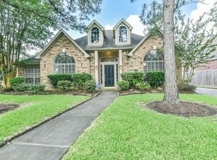 13706 Hidden Dell Ct, Houston, TX 77059