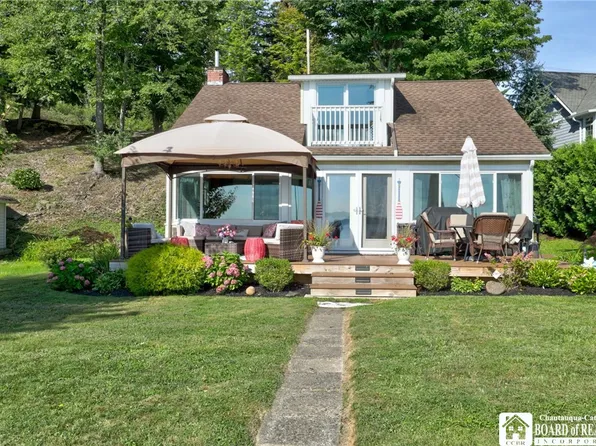 2972 Chautauqua Ave, Ashville, NY 14710