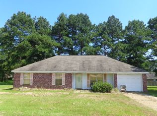 720 N Jackson St, Crystal Springs, MS 39059