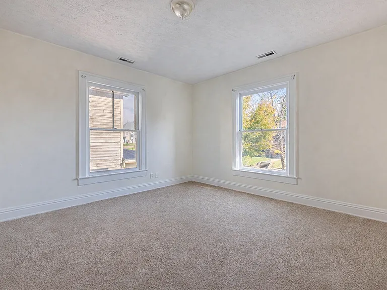 911 N Fountain Ave #2 — Photo 6