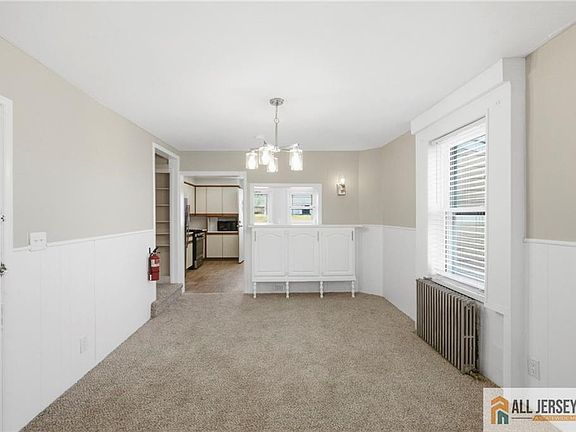 5th image of 103 S Greasheimer St